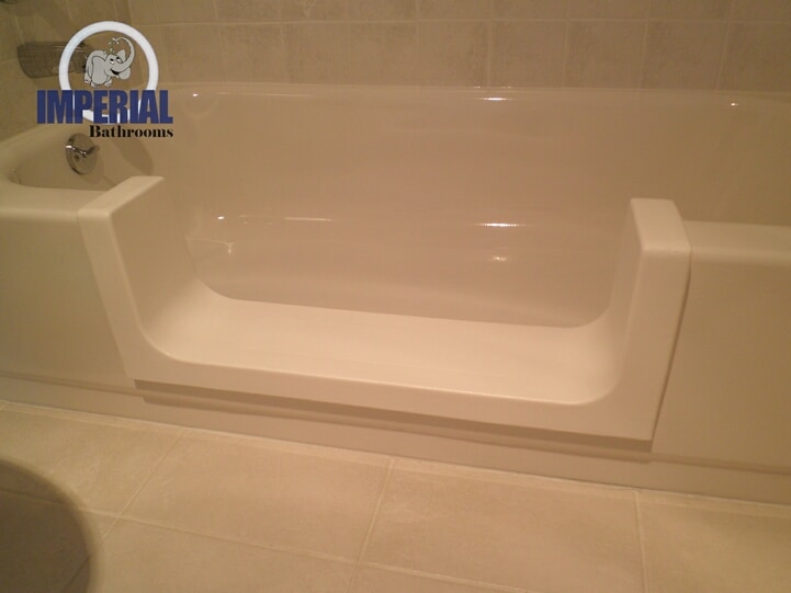 The CleanCut Step can be installed at either end of your existing tub